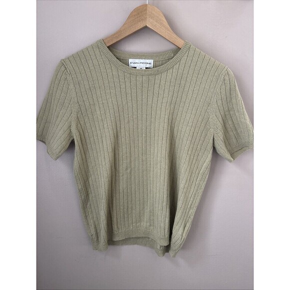Evan Picone Sweaters - Evan Picone Women’s Medium Sage Green Short Sleeve Sweater